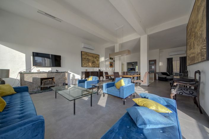 Image No.3-3 Bed Property for sale