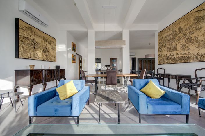 Image No.4-3 Bed Property for sale