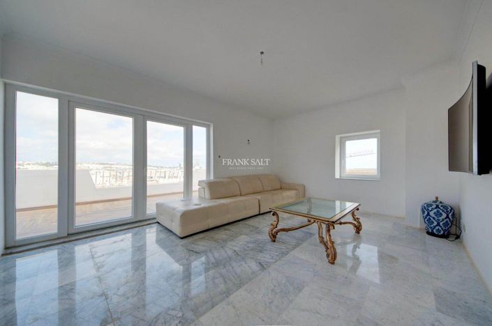 Image No.2-Propriété de 2 chambres à vendre à Sliema