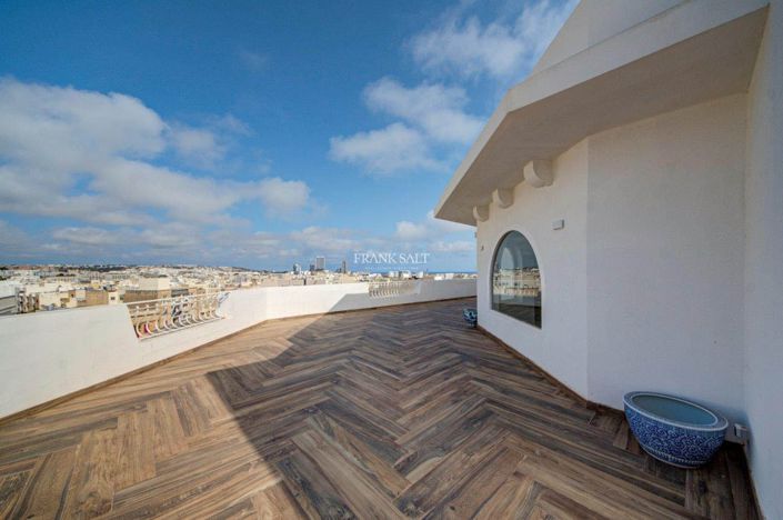 Image No.5-2 Bed Property for sale