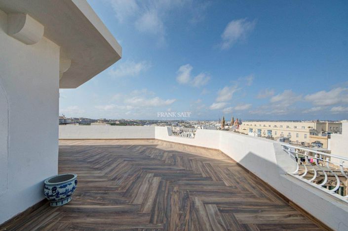 Image No.7-2 Bed Property for sale