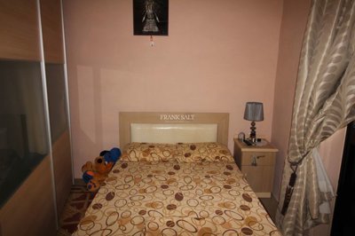 9e8d934a-685f-40bb-b036-c88ac24b9b12