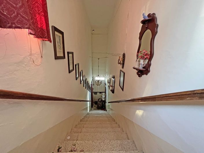 Image No.2-Propriété de 2 chambres à vendre à Qormi