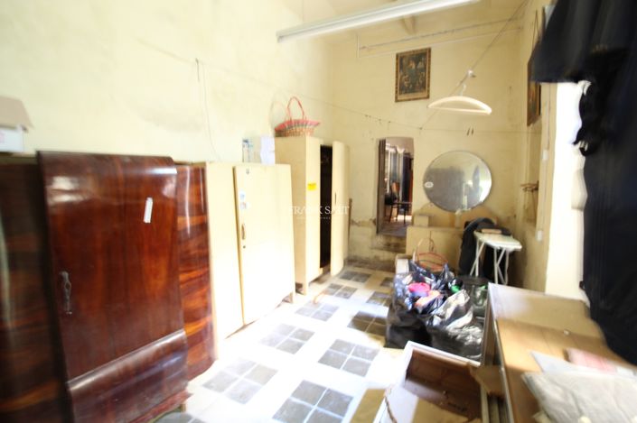 Image No.4-2 Bed Property for sale