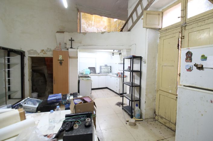 Image No.6-2 Bed Property for sale