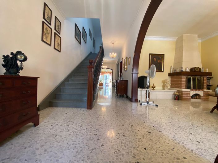 Image No.6-3 Bed Property for sale