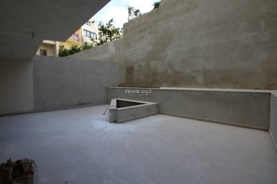 989066d0-07b4-42fb-9f21-f965daef73b3