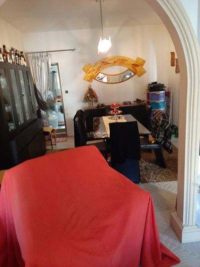 Image No.15-3 Bed Property for sale