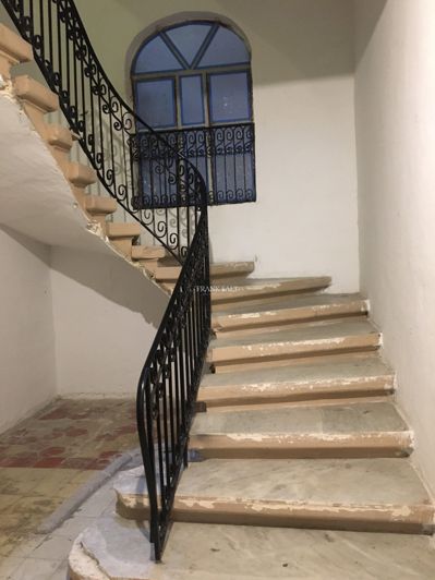 Image No.14-3 Bed Property for sale