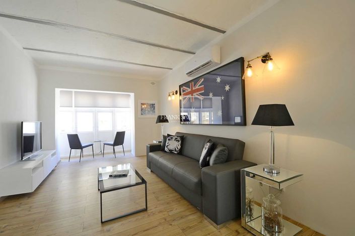 Image No.4-3 Bed Property for sale