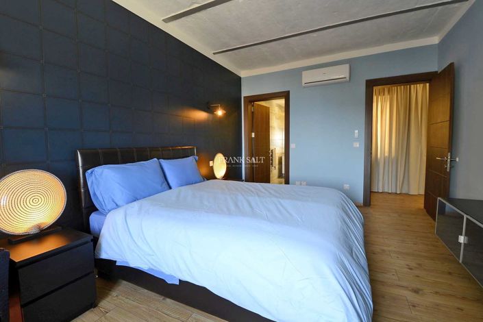 Image No.7-3 Bed Property for sale