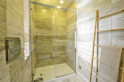 d9ce597a-7aa0-4c5b-b8c5-715eb1af3eda