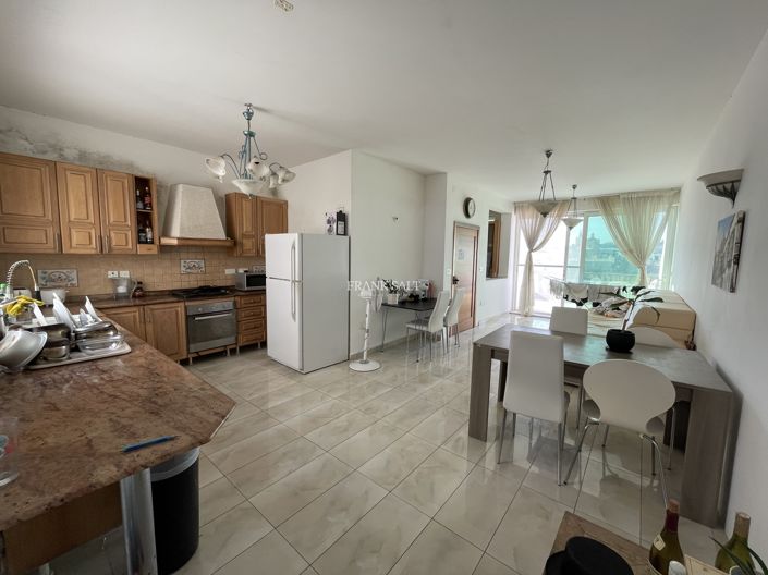 Image No.2-3 Bed Property for sale