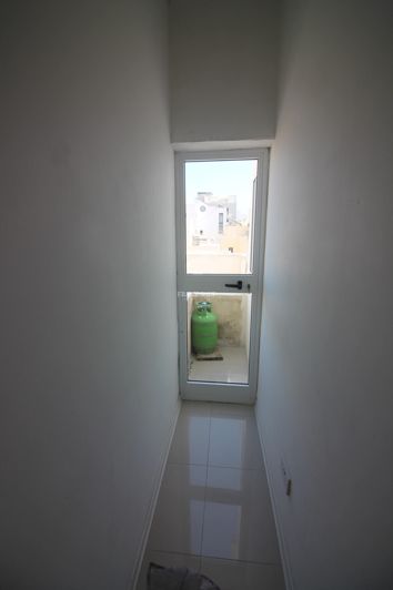 Image No.14-2 Bed Property for sale