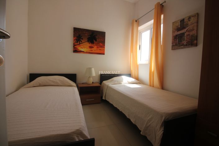 Image No.8-2 Bed Property for sale