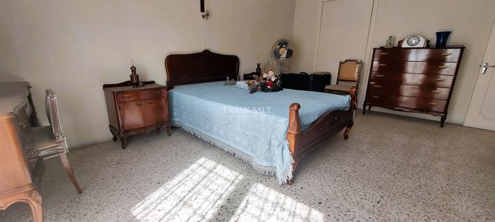 Image No.13-Propriété de 5 chambres à vendre à Qormi