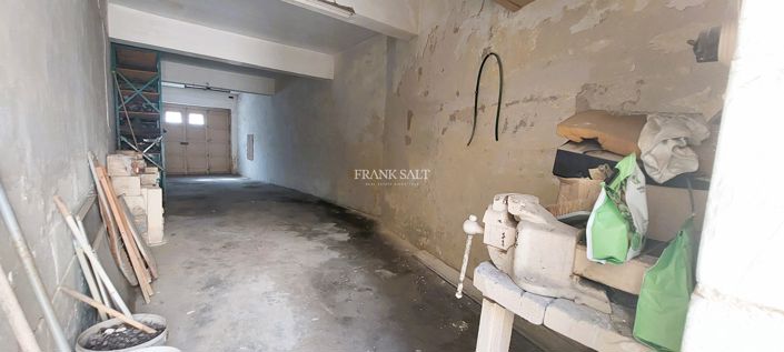 Image No.23-Propriété de 5 chambres à vendre à Qormi