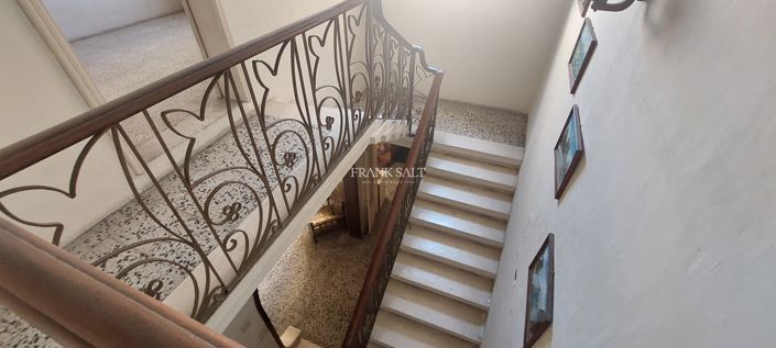 Image No.7-Propriété de 5 chambres à vendre à Qormi