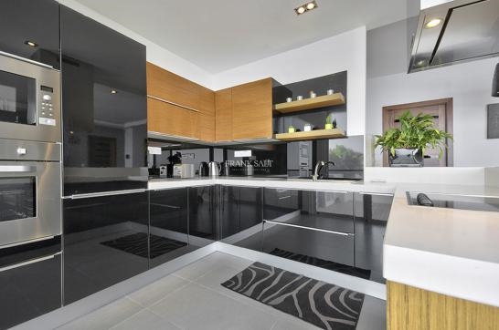 Image No.11-Propriété de 2 chambres à vendre à Sliema