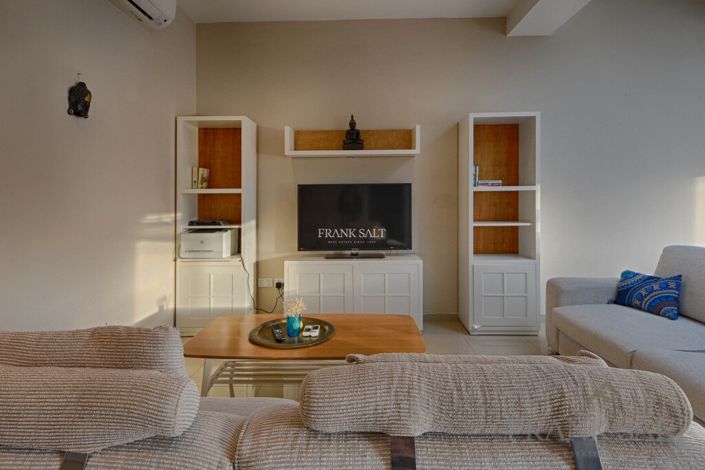 Image No.4-3 Bed Property for sale