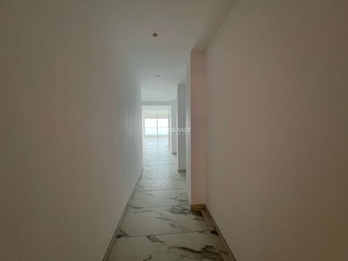 Image No.4-2 Bed Property for sale