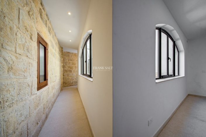 Image No.17-3 Bed Property for sale