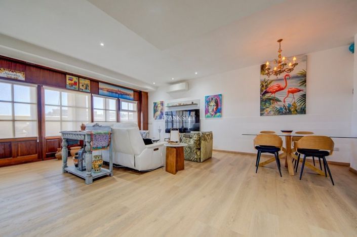 Image No.8-1 Bed Property for sale