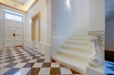 2c04bad4-bed0-4c21-a81b-f33147db151e