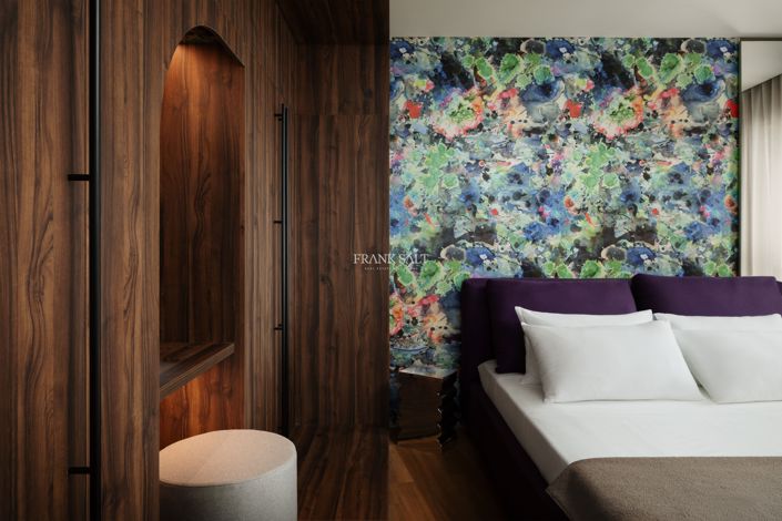 Image No.5-2 Bed Property for sale