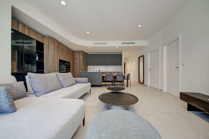 Image No.8-2 Bed Property for sale