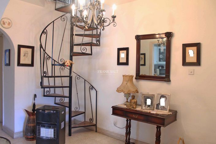 Image No.2-3 Bed Property for sale