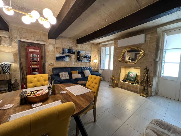 Image No.4-2 Bed Property for sale