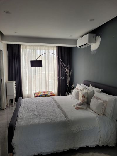 Image No.7-2 Bed Property for sale