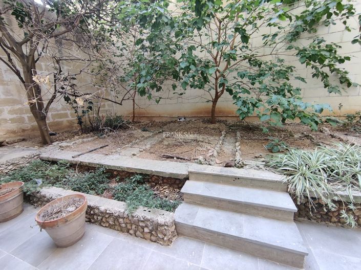 Image No.2-Propriété de 3 chambres à vendre à Sliema