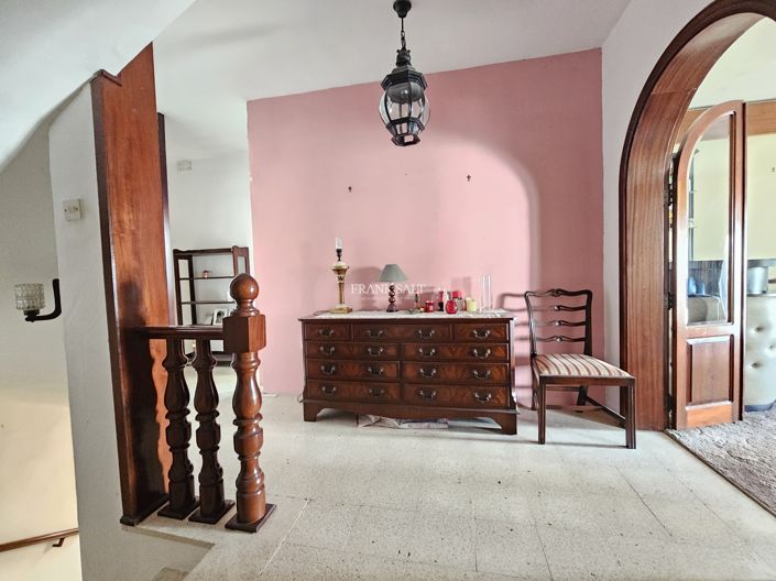 Image No.5-Propriété de 5 chambres à vendre à Swieqi