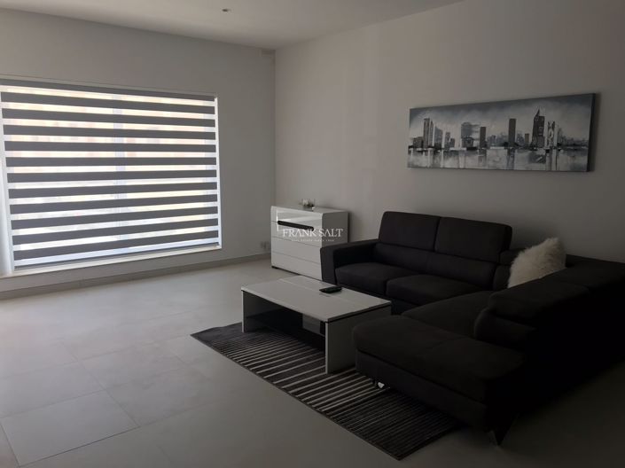 Image No.2-3 Bed Property for sale