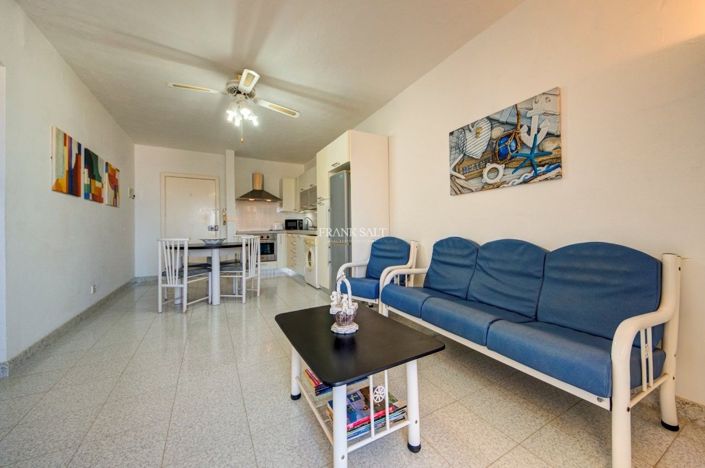 Image No.10-2 Bed Property for sale
