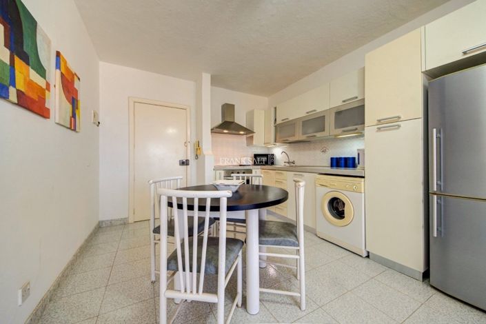 Image No.3-2 Bed Property for sale