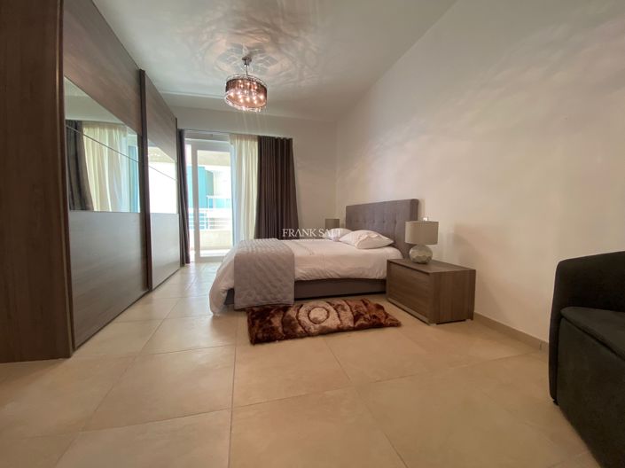 Image No.16-3 Bed Property for sale