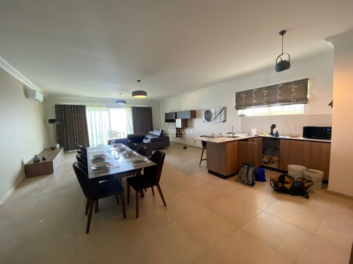 Image No.7-3 Bed Property for sale