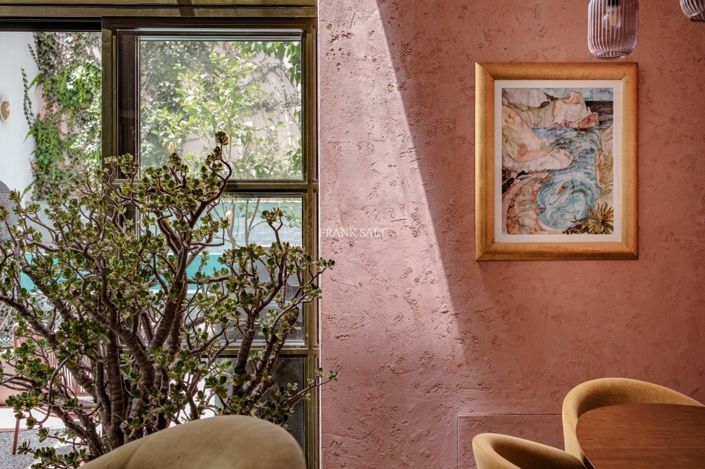 Image No.17-3 Bed Property for sale