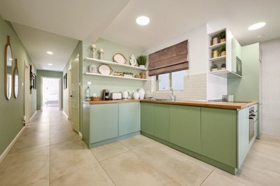 c7ba677a-475c-4f8b-aae2-b8f6f9638386