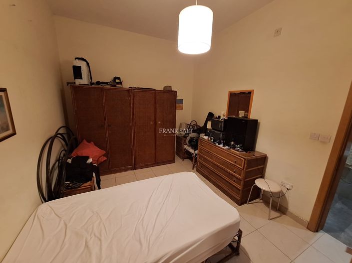 Image No.7-3 Bed Property for sale