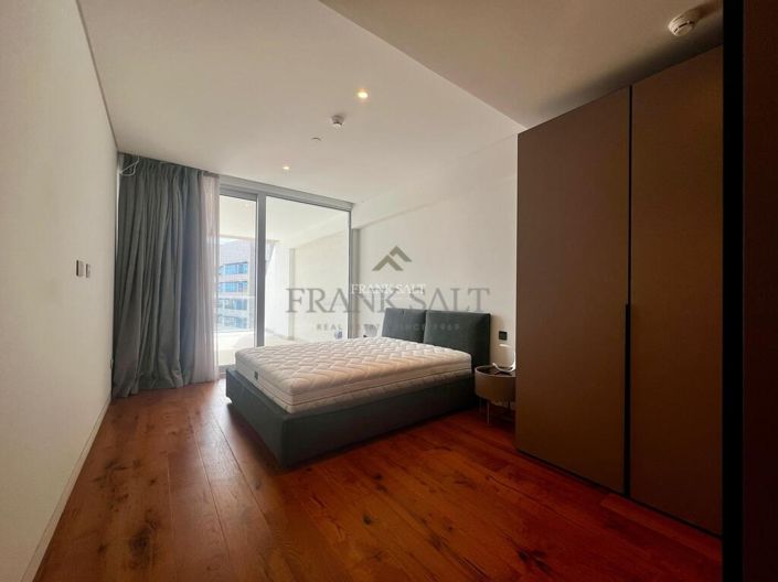 Image No.20-3 Bed Property for sale