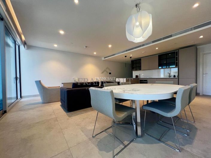 Image No.24-3 Bed Property for sale