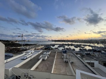 c7c8c75a-74b1-4120-b359-7c038e9501bf