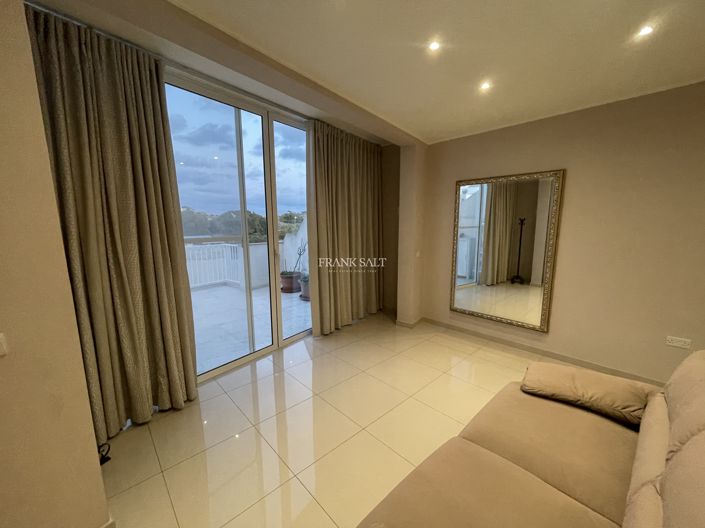 Image No.10-2 Bed Property for sale