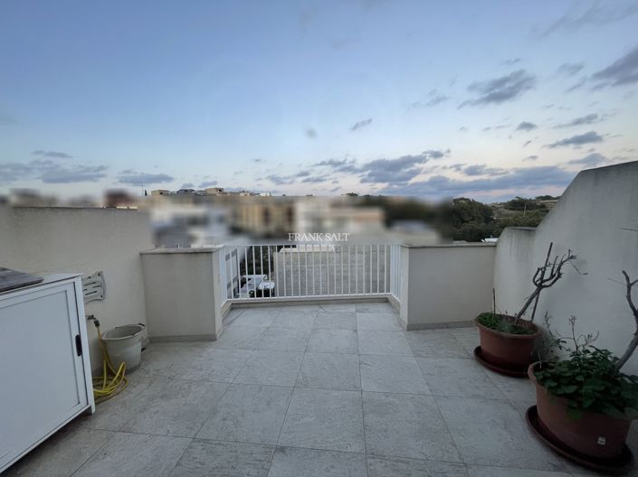 Image No.3-2 Bed Property for sale