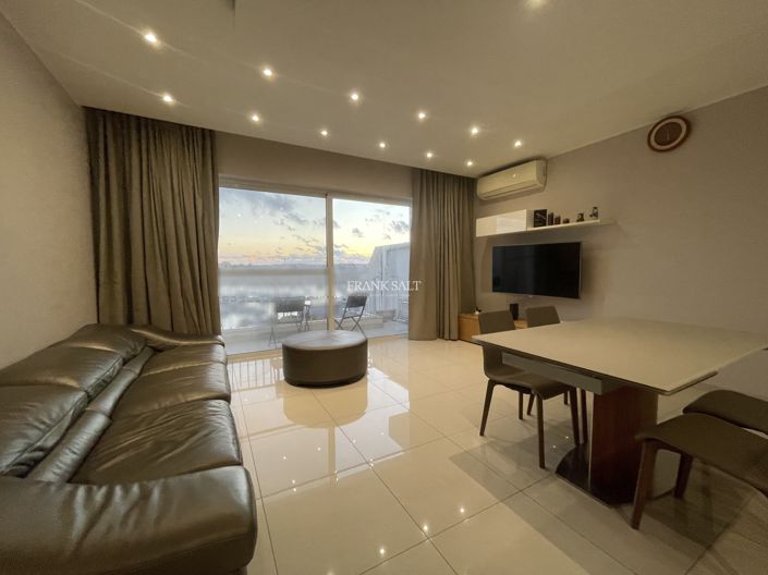 Image No.4-2 Bed Property for sale