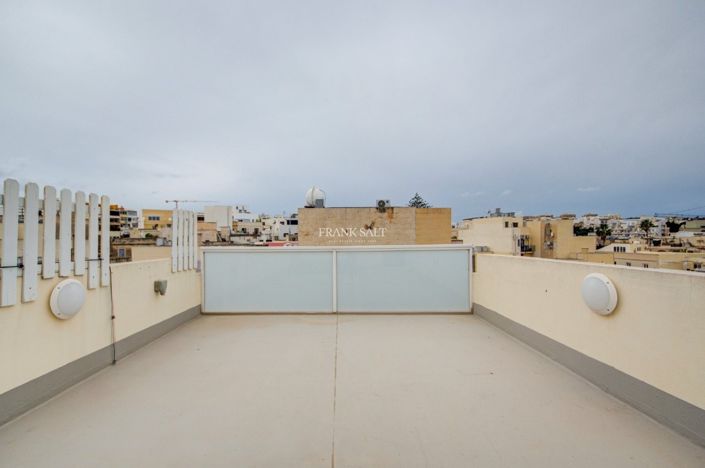 Image No.29-4 Bed Property for sale